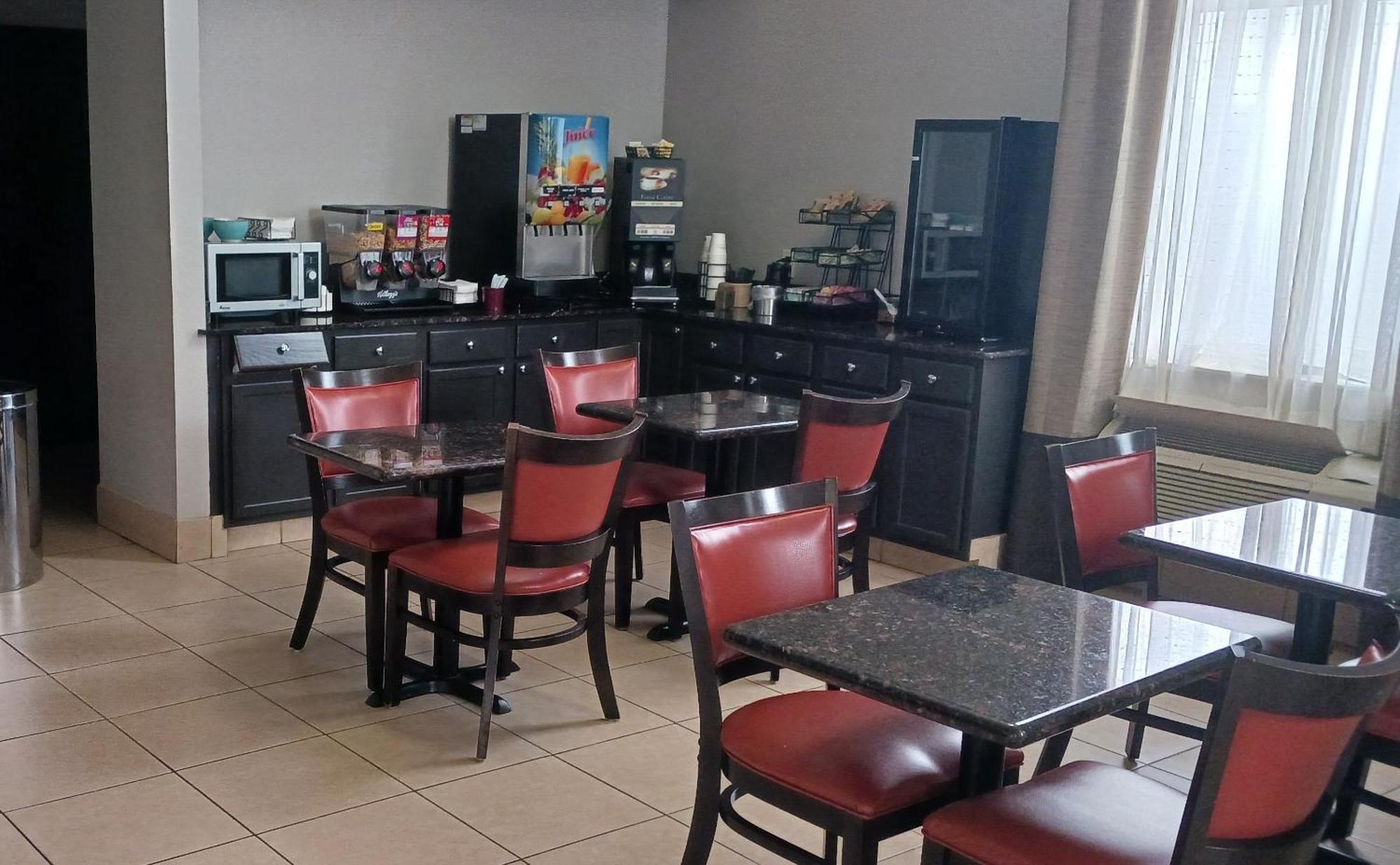 Red Roof Inn & Suites Jackson - Richland Extérieur photo