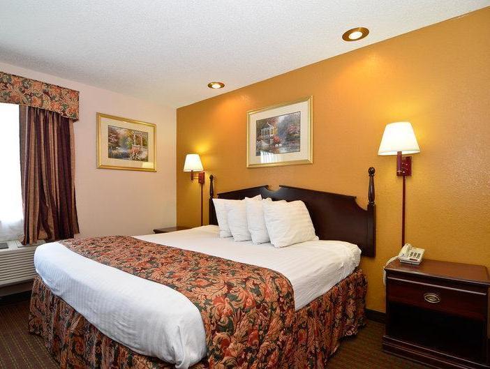 Red Roof Inn & Suites Jackson - Richland Extérieur photo