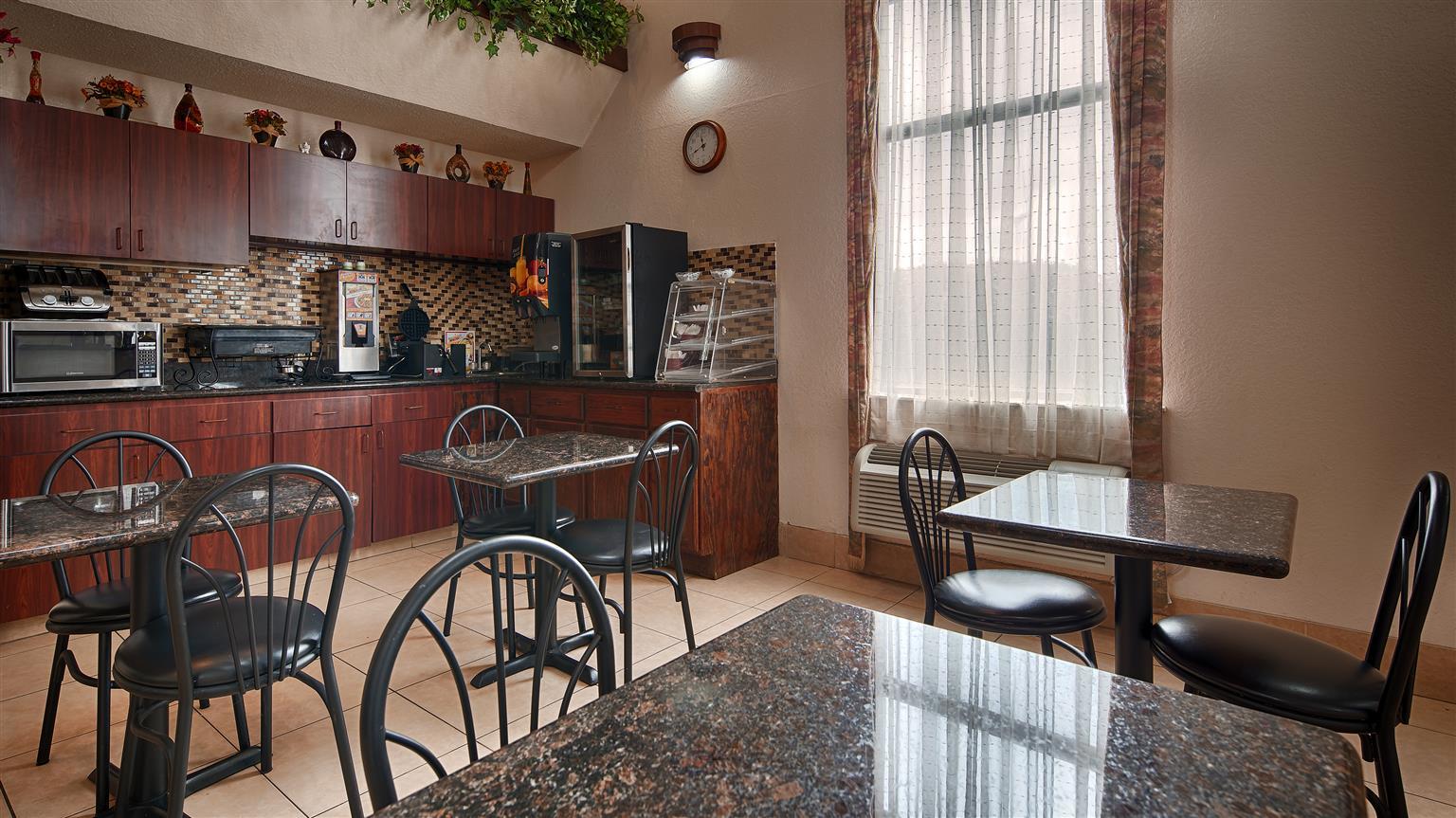 Red Roof Inn & Suites Jackson - Richland Extérieur photo