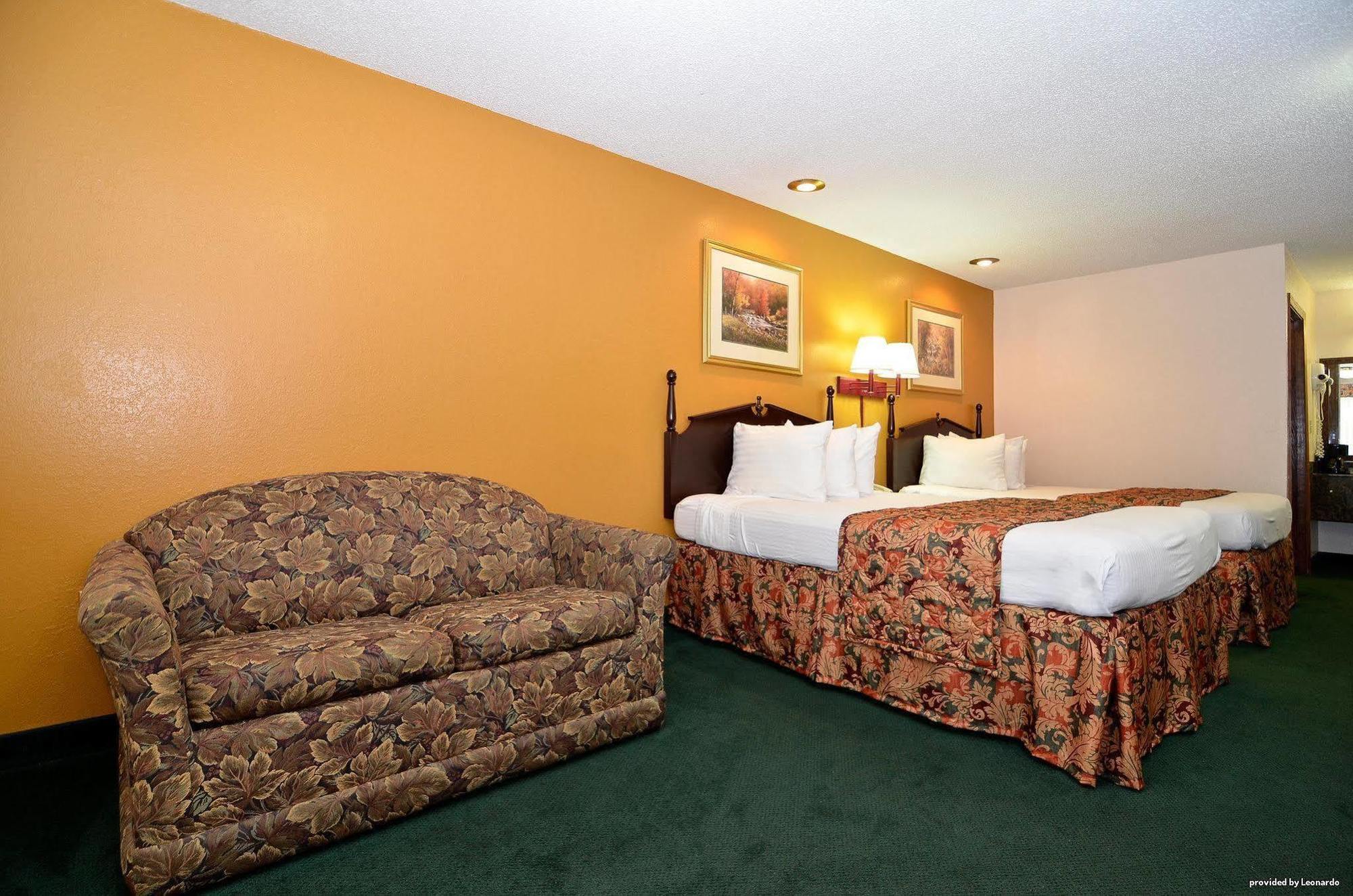 Red Roof Inn & Suites Jackson - Richland Extérieur photo